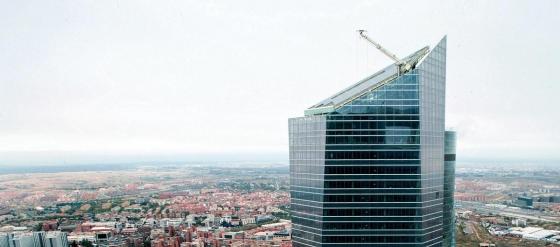 ¿Sabías que el edificio más alto de España lo diseñó un arquitecto argentino? | Informe Construccion